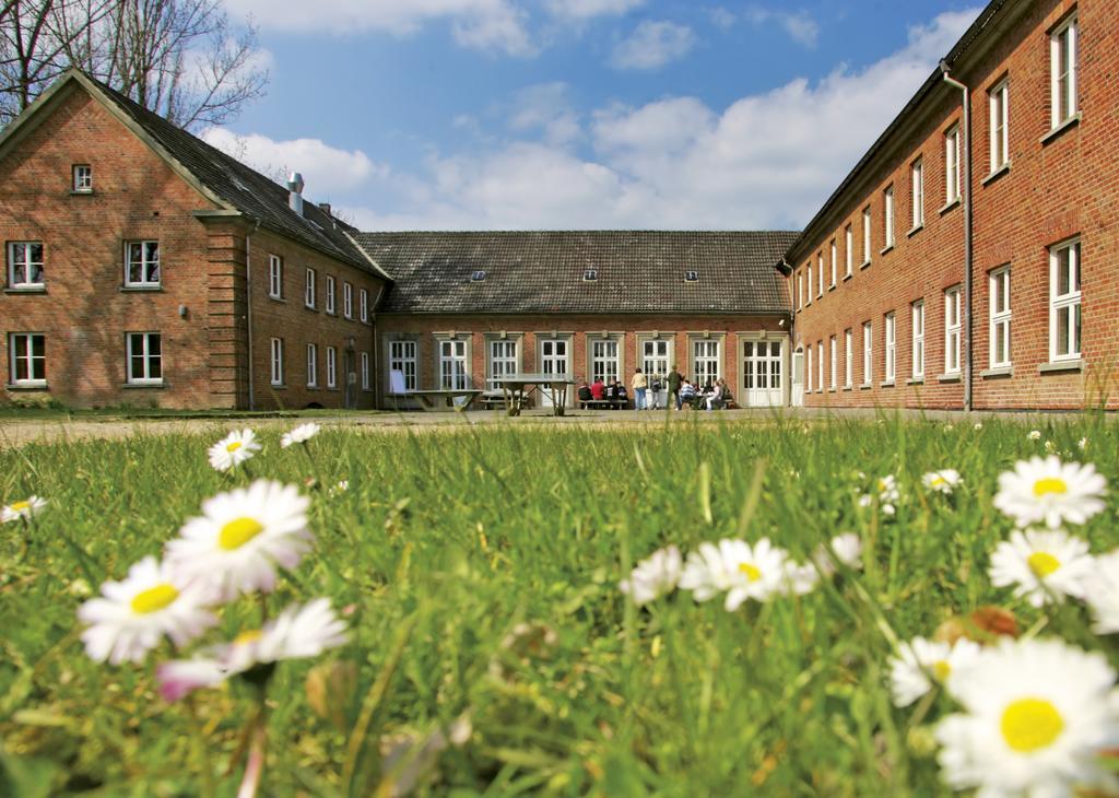 Djh Jugendherberge Wismar Exterior photo