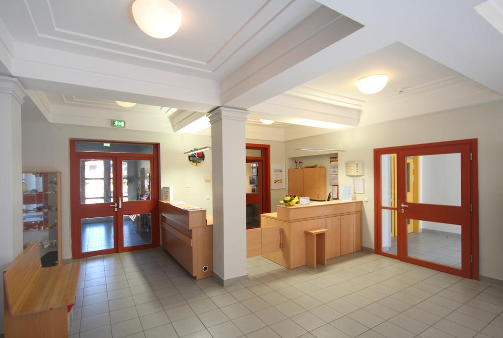 Djh Jugendherberge Wismar Exterior photo