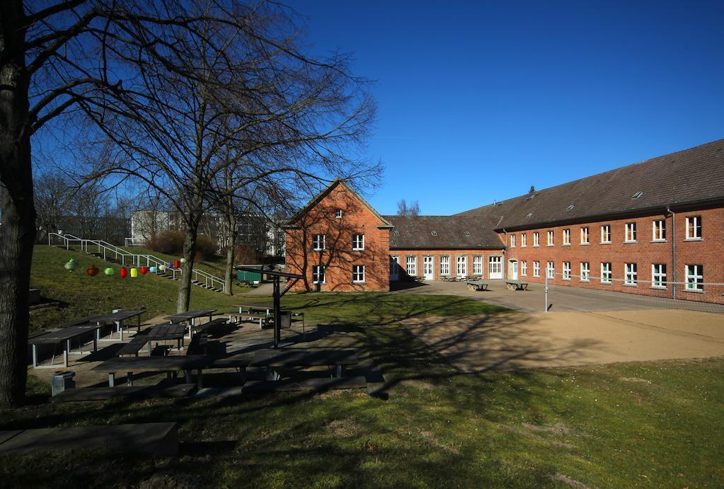 Djh Jugendherberge Wismar Exterior photo