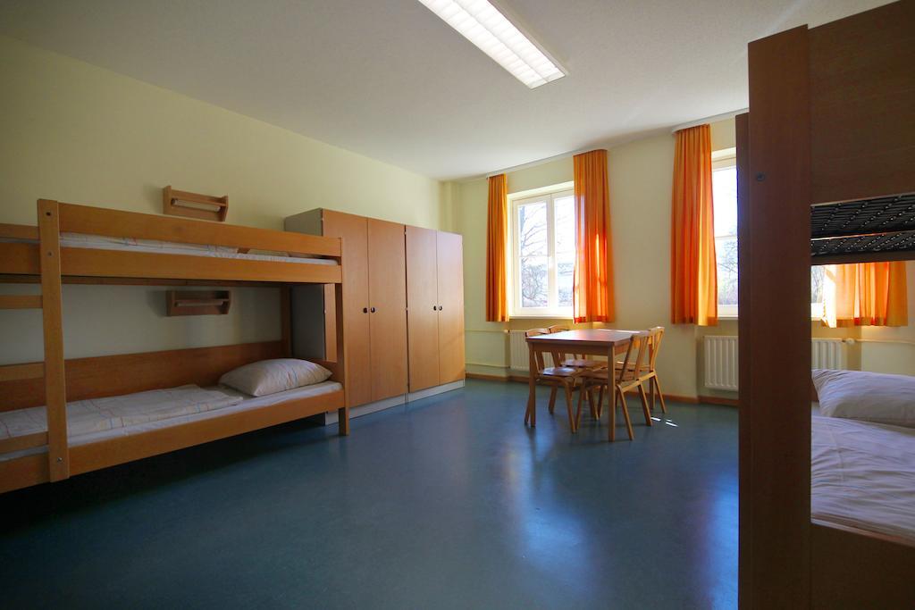 Djh Jugendherberge Wismar Exterior photo